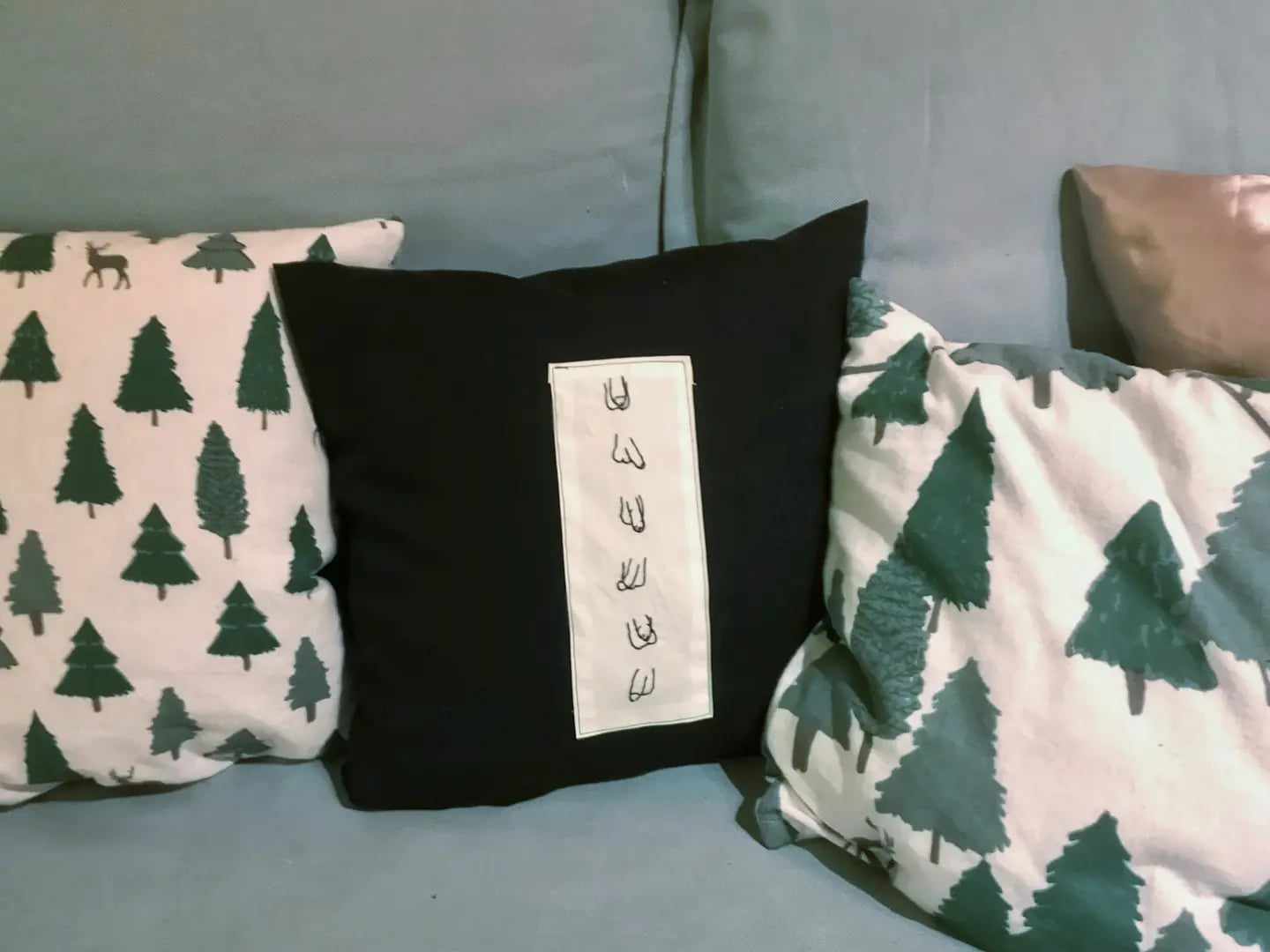 Fütyis díszpárna huzat (előrendelhető)