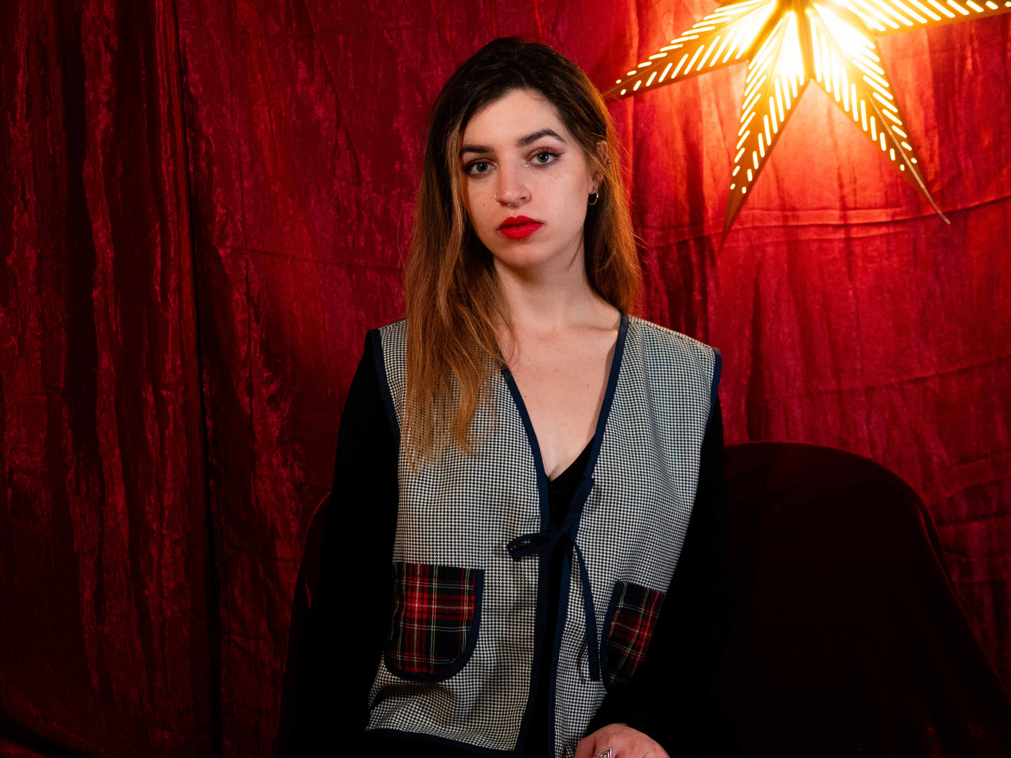 Teadélután mellény