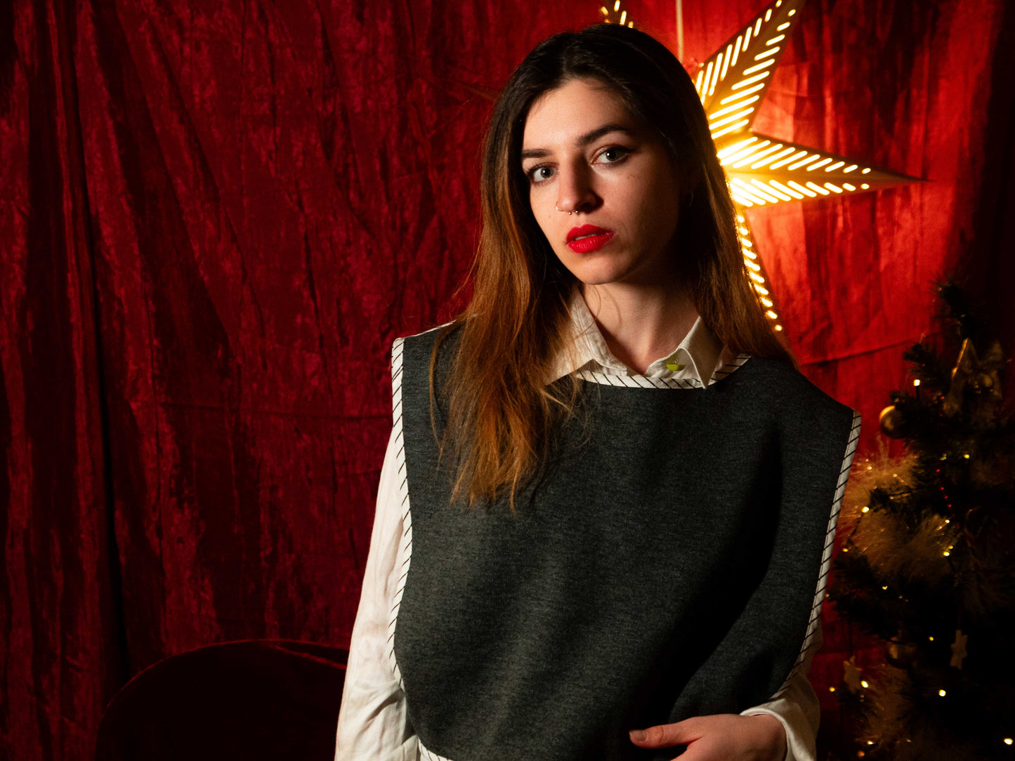 Kötött grisea kétoldalú mellény