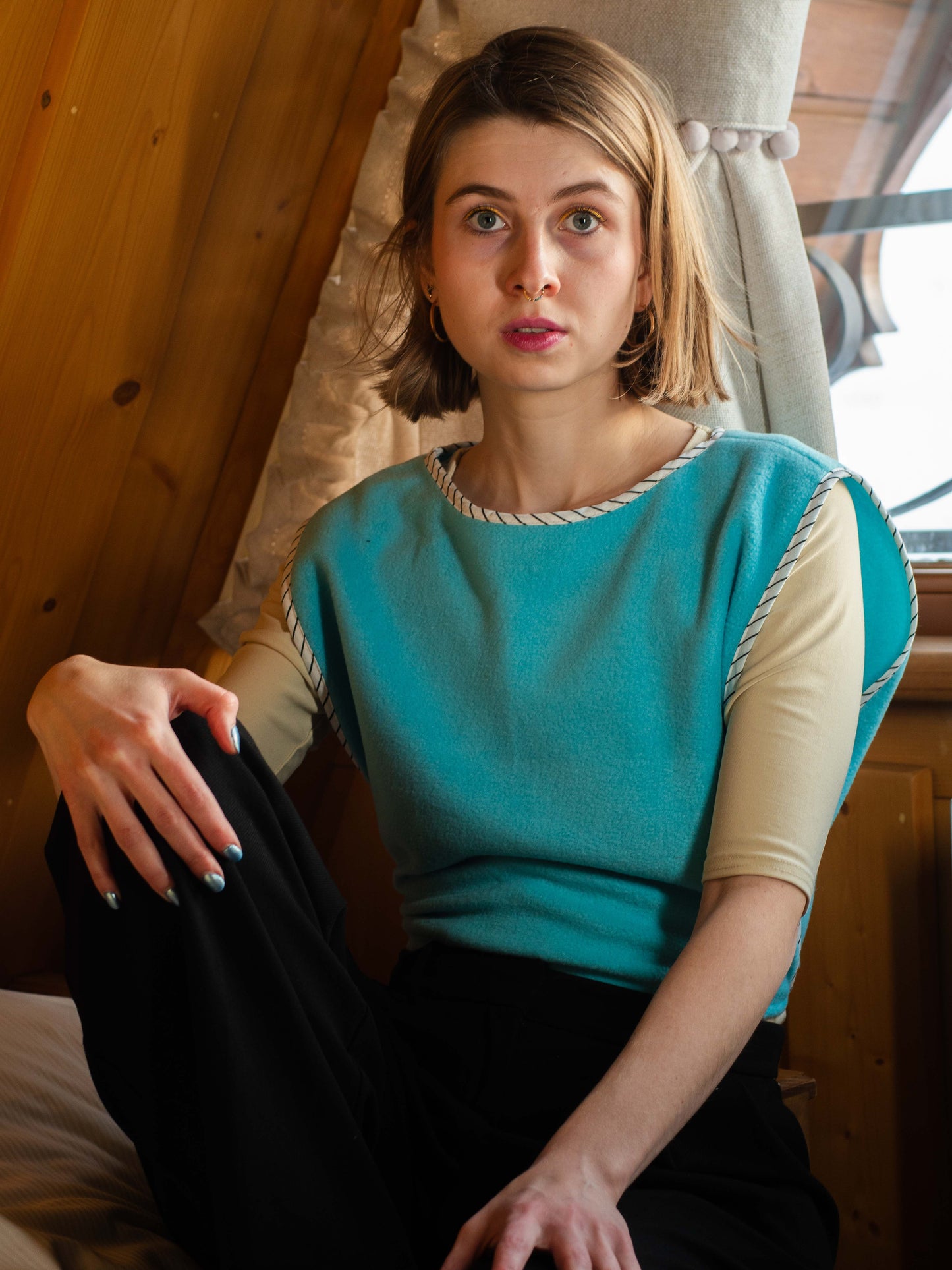 Kék polár mellény