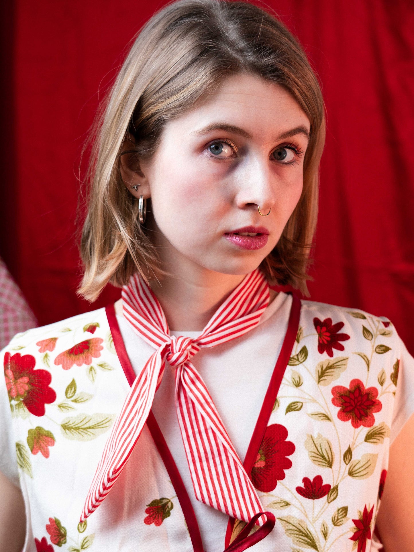 Rózsás felső/mellény