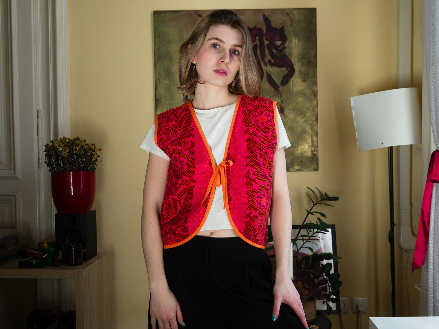 Narancs virágoskert mellény