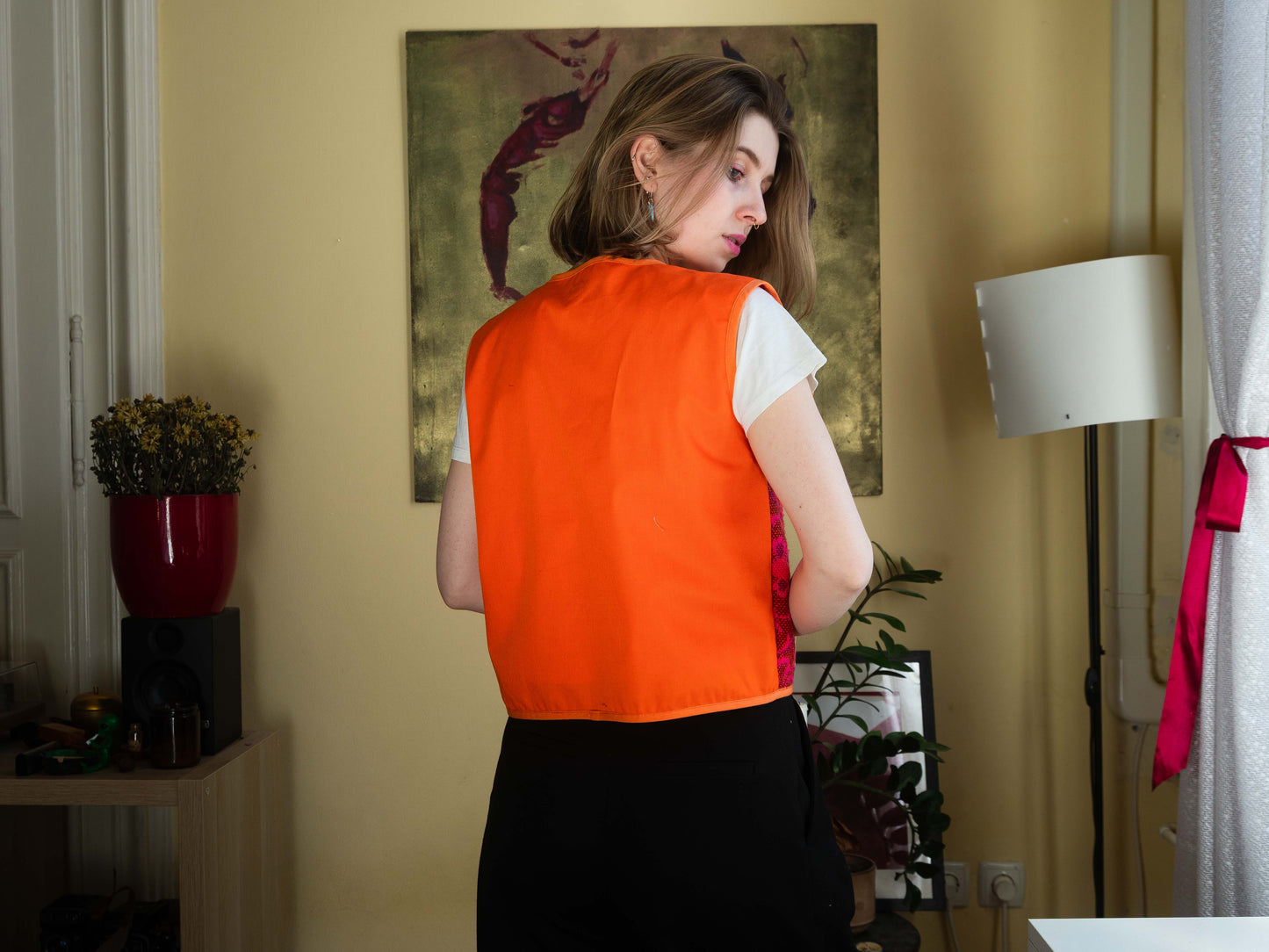 Narancs virágoskert mellény