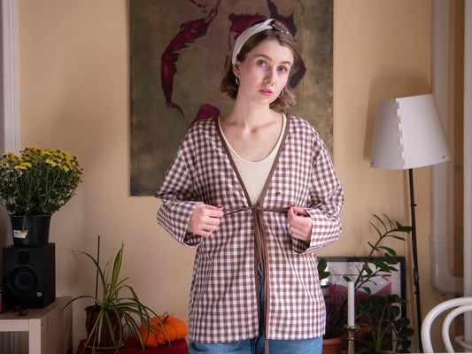 Barna kockás felső