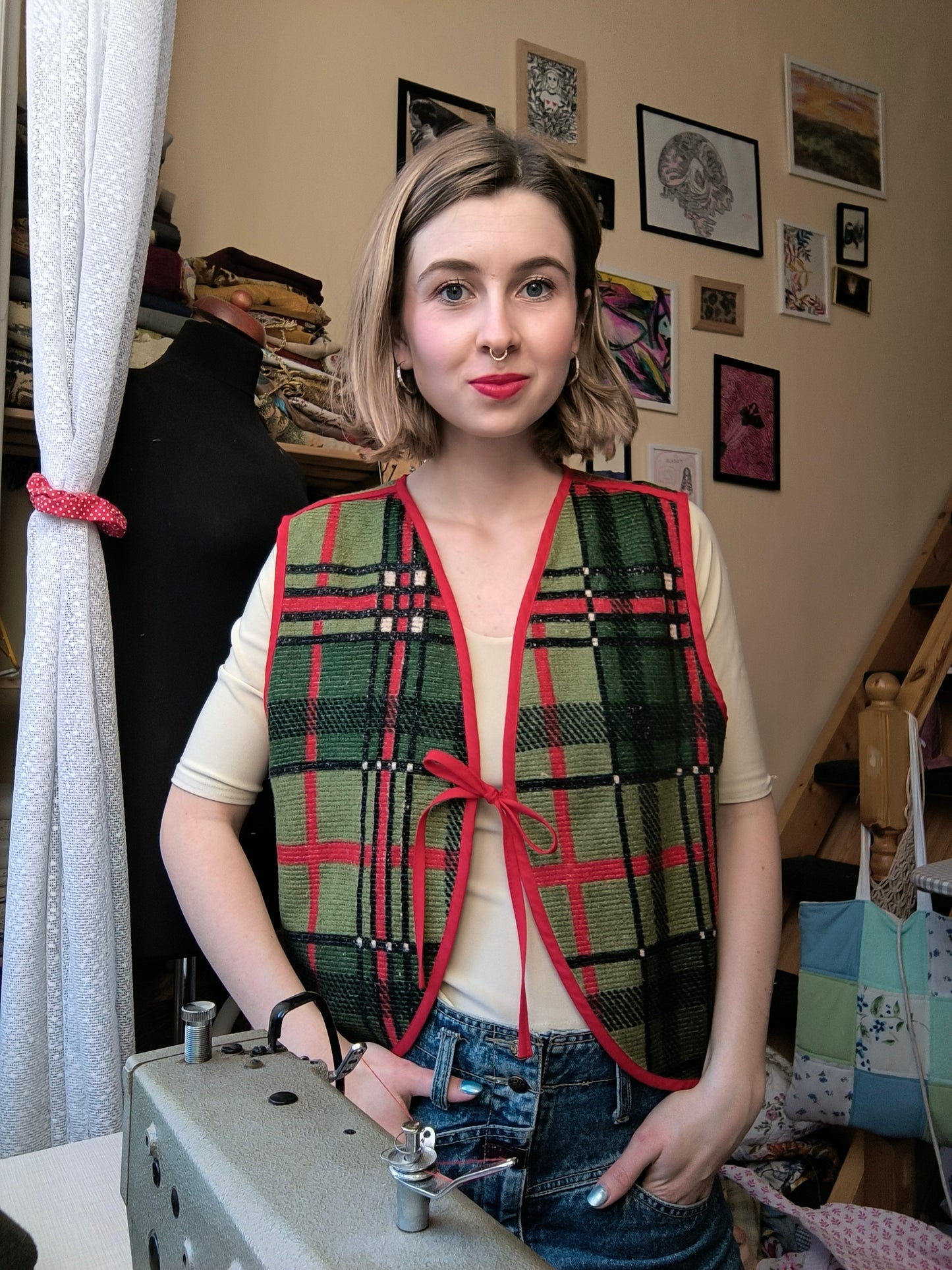 Kockás/párducos kétoldalú mellény